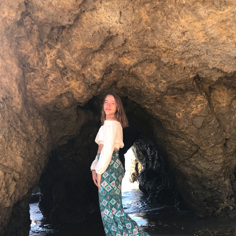 Meet your Posher, Sierra